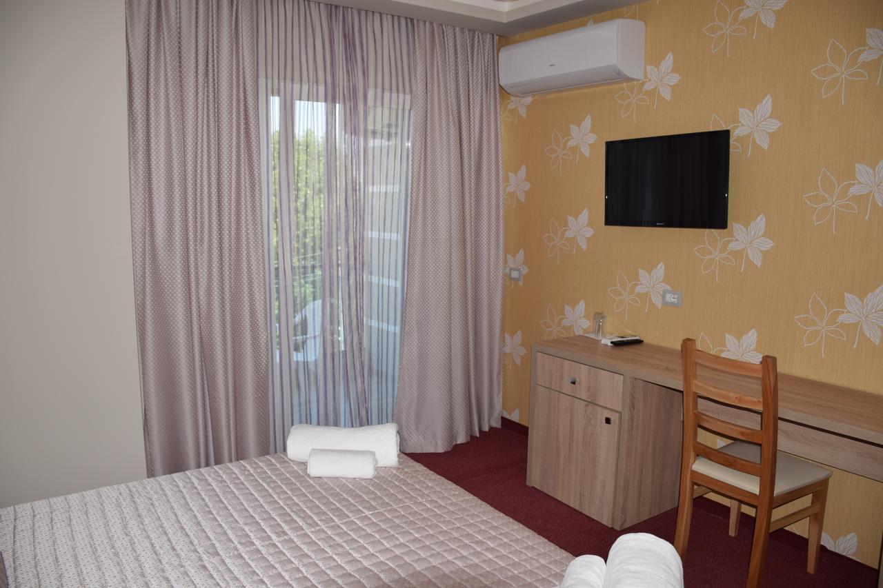 Hotel Pogradeci 2 Tushemisht المظهر الخارجي الصورة