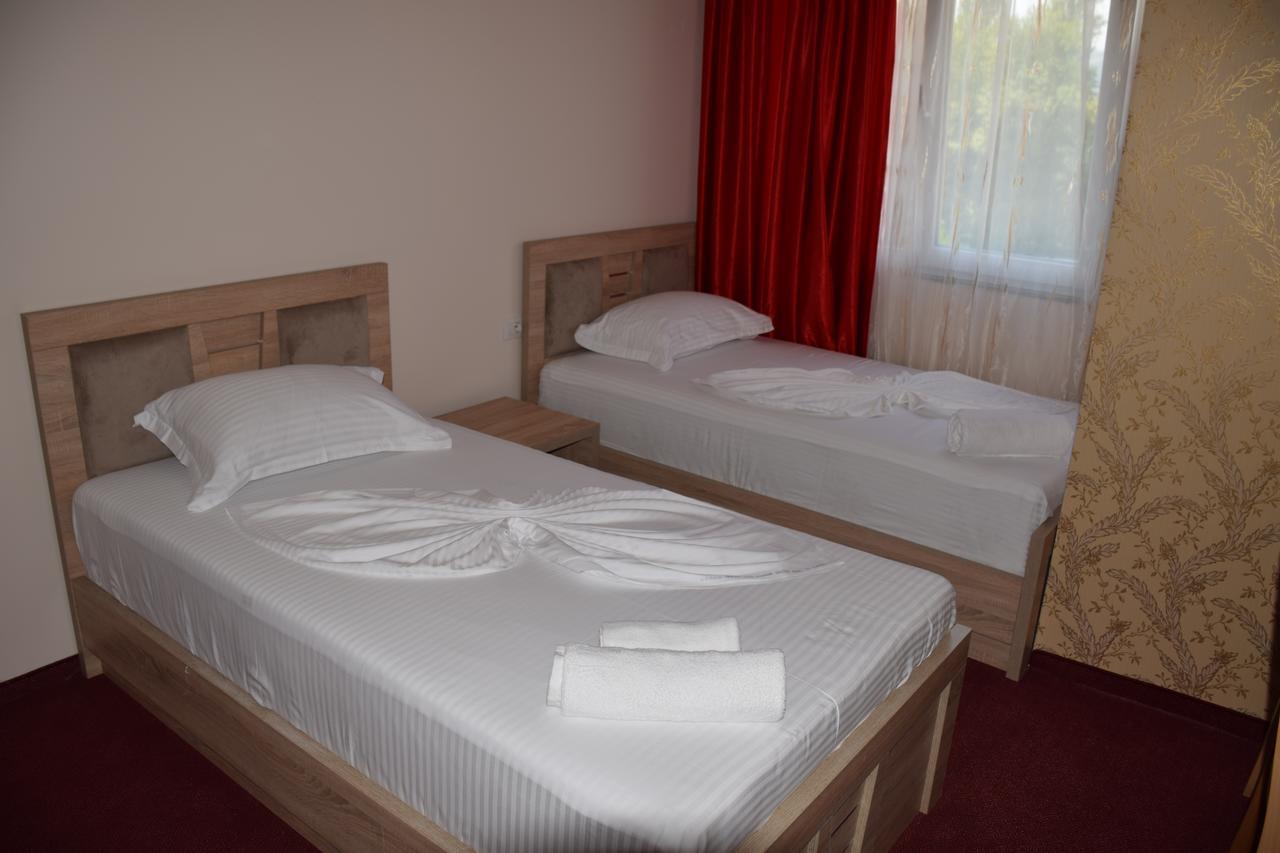 Hotel Pogradeci 2 Tushemisht المظهر الخارجي الصورة